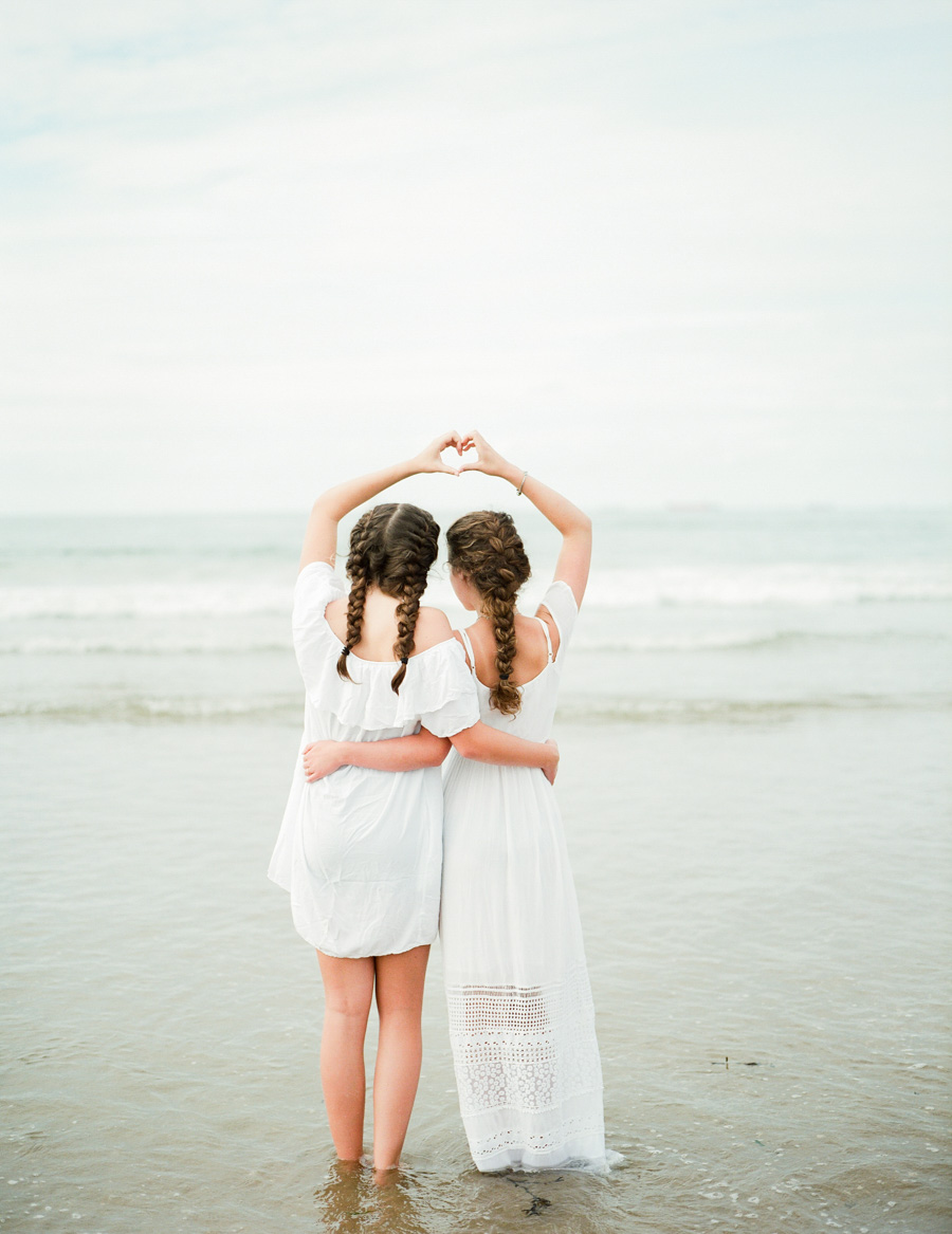 Sisterly-love-beach-session-4